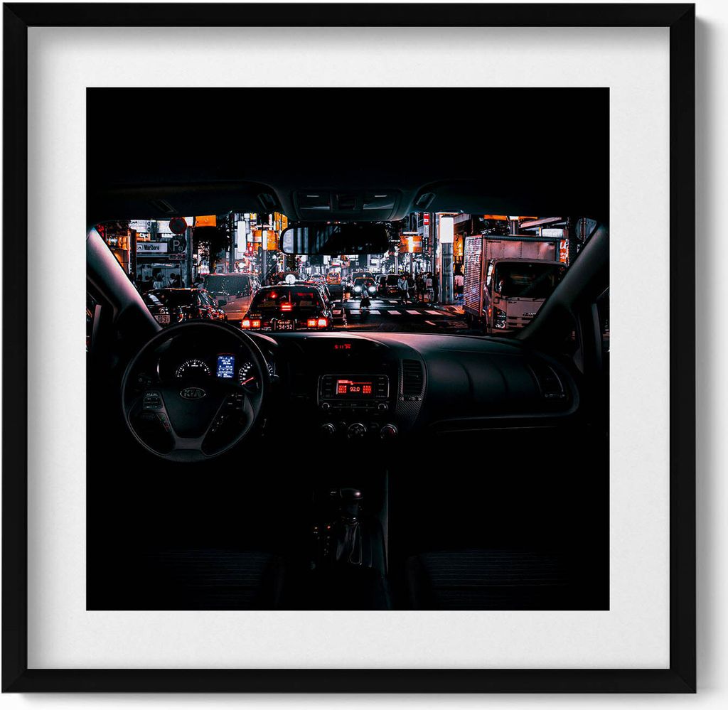 Auto in Tokio– Wandbild mit Rahmen – Gerahmtes Bild – Wanddekoration – 50x50 cm – Schwarz Rahmen
