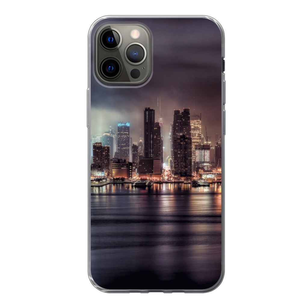 MuchoWow Handyhülle Schutzhülle Hülle für iPhone 13 Pro New York - Sturm - Skyline Silikon Softcase Handy Hülle - Handy-Tasche