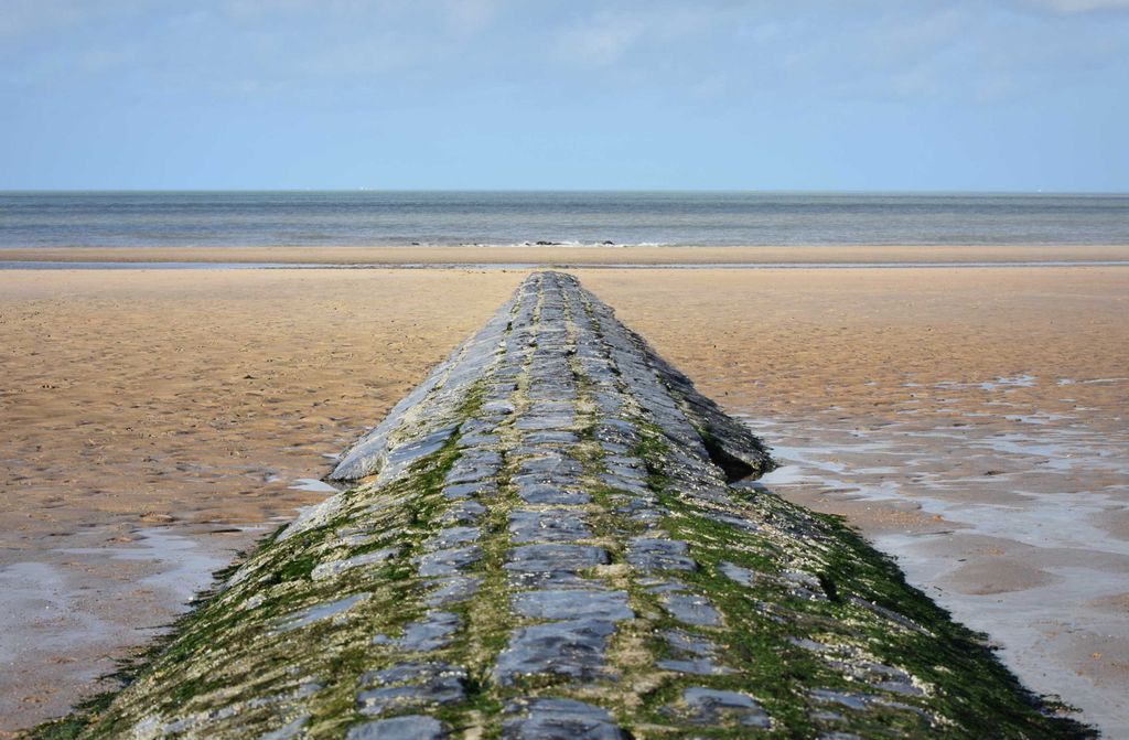 hansepuzzle 38064 - Strand Puzzle, 500 Teile, Reisen, 46,0 x 30,0cm mit hochwertiger Aufbewahrung, Kartonbox und wiederverschließbarem Beutel