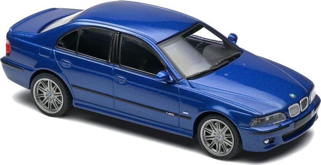 BMW M5 E39 light blue (Solido) 1:43 BMW M5 E39 light blue (Solido) 1:43