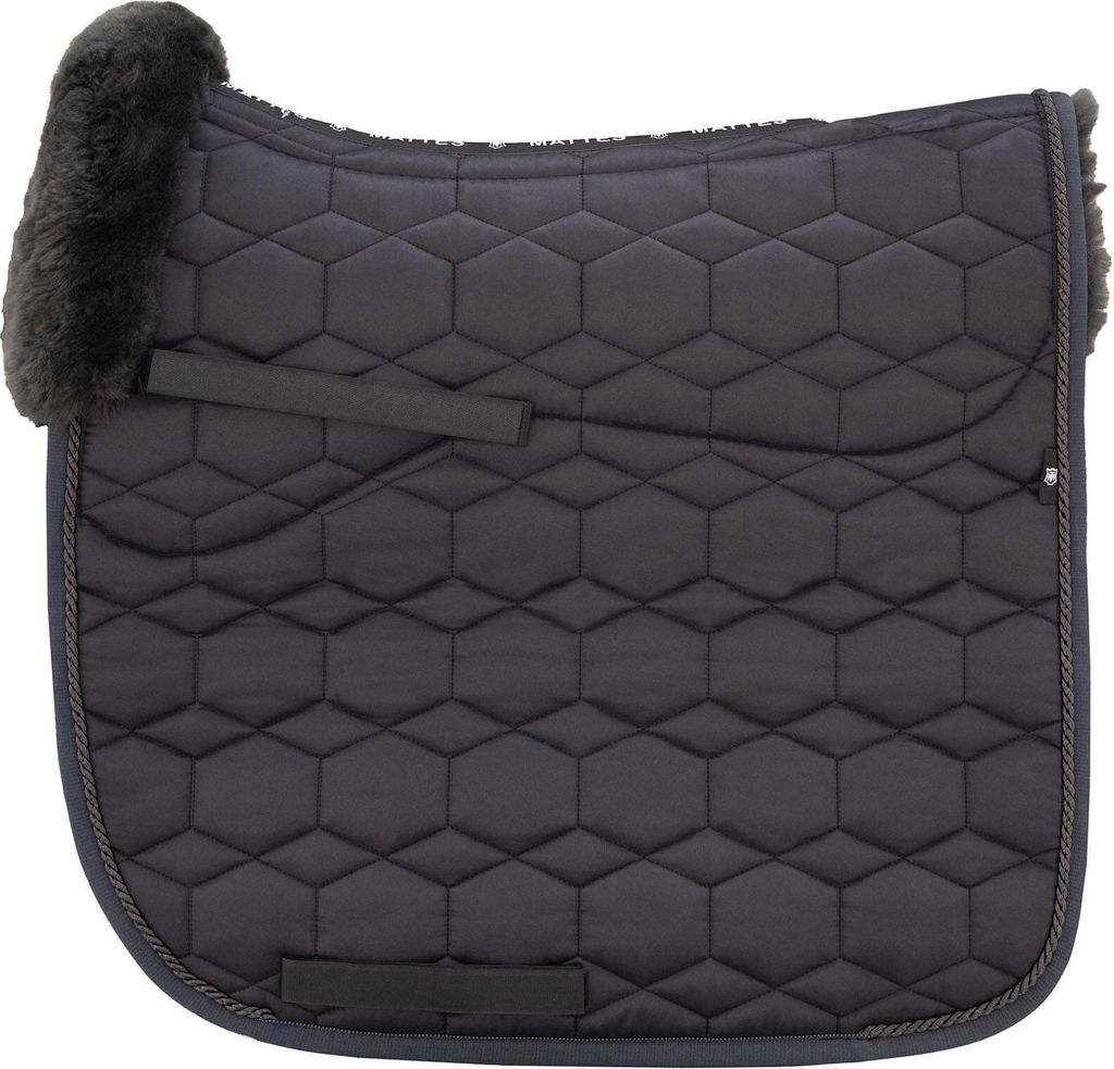 Mattes Schabracke Steppstoff-Glanz mit Lammfell Dressurschabracke Graphit L