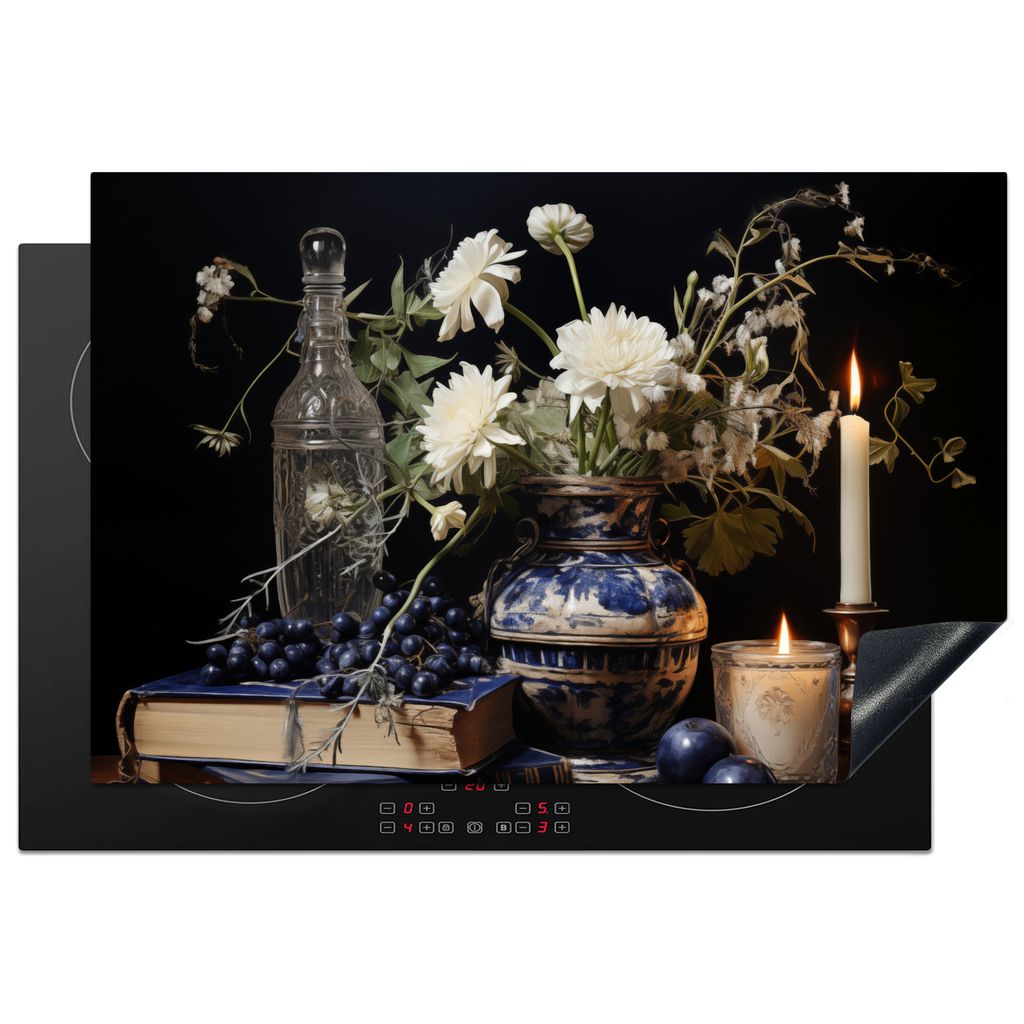 KitchenYeah Herdabdeckplatte Stilleben - Blumen - Kerzen - Delfter Blau - Weiß , 77x51cm, Küche Deko, Glaskeramikkochfeld Herdabdeckung, Abdeck...