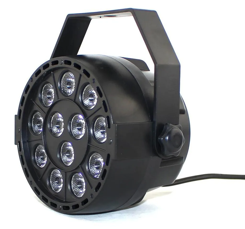 Éclairage de scène automatique RVB pour animer facilement vos fêtes