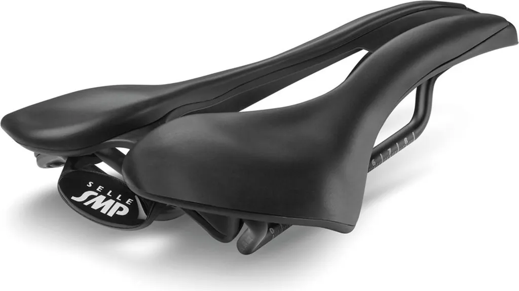 Selle SMP EVO20C Noire Unisexe 140x253mm : Performance et Légèreté