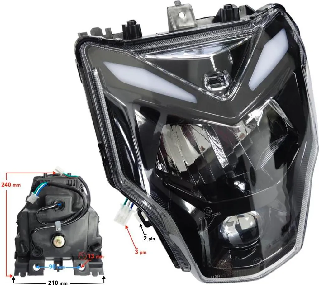 Phare GT 125 avec lentille en polycarbonate résistant et finition chrome