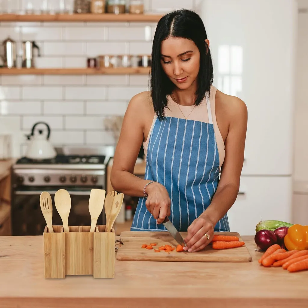 Set de 5 cuillères de cuisine en bambou avec porte-couverts extensible