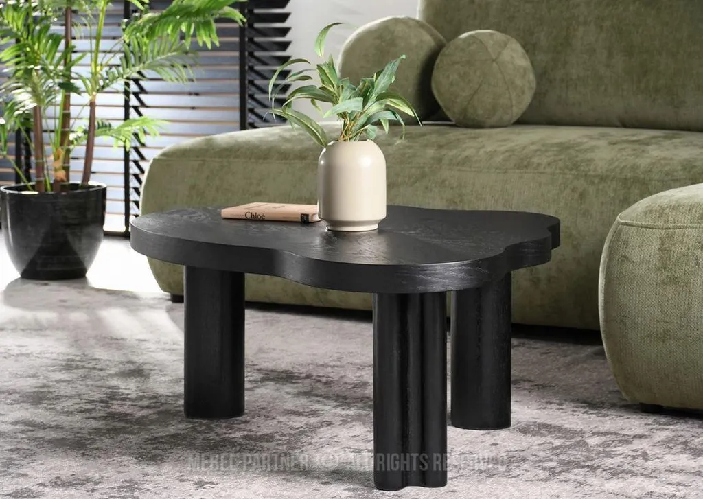 Table basse noire mate ZEVO avec plateau résistant et pieds robustes