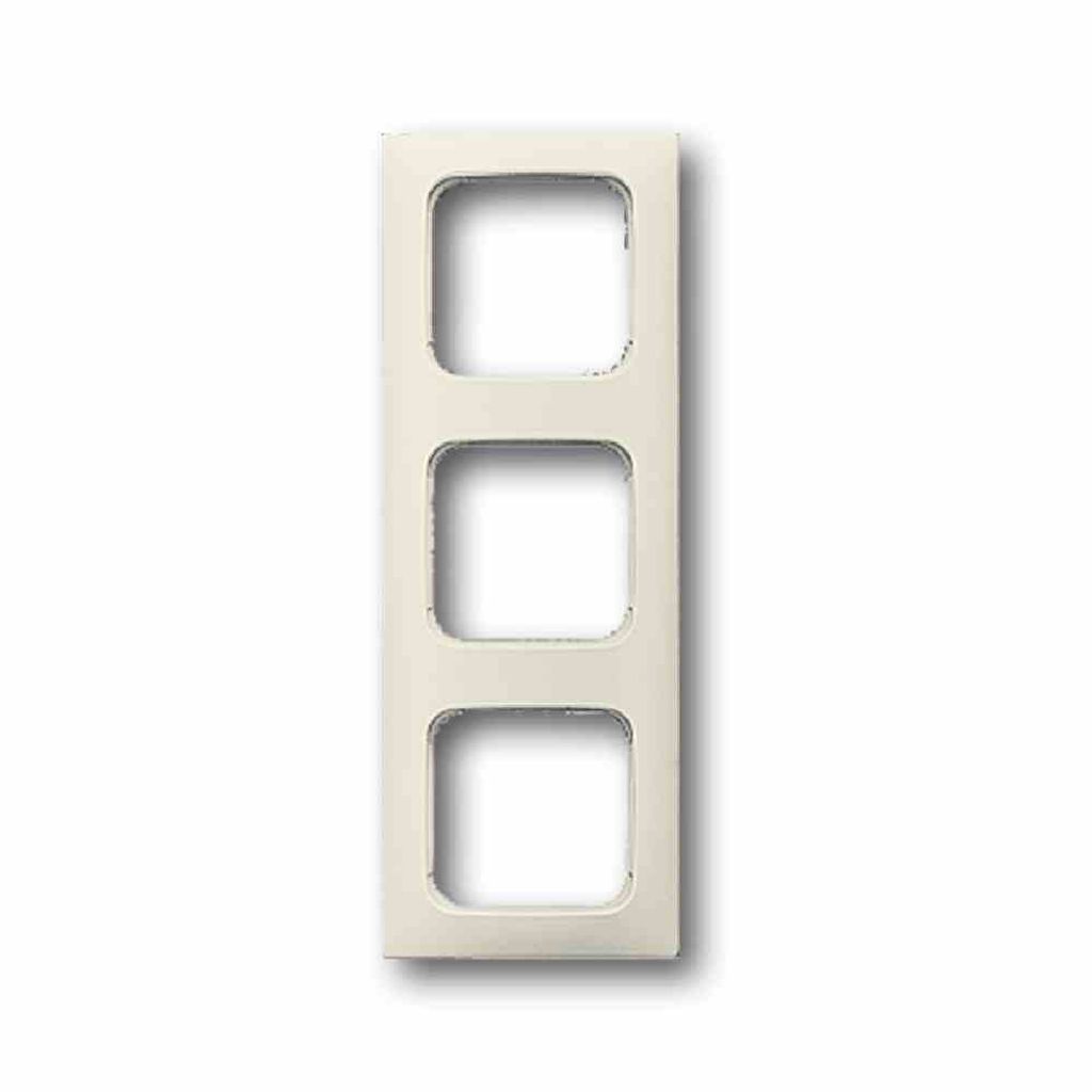 Busch-Jaeger RAHMEN 3-FACH (2513-212K-102)