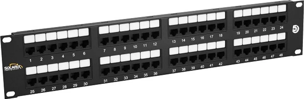 Panneau de brassage 48 ports CAT5E Solarix : fini les câbles emmêlés 2U