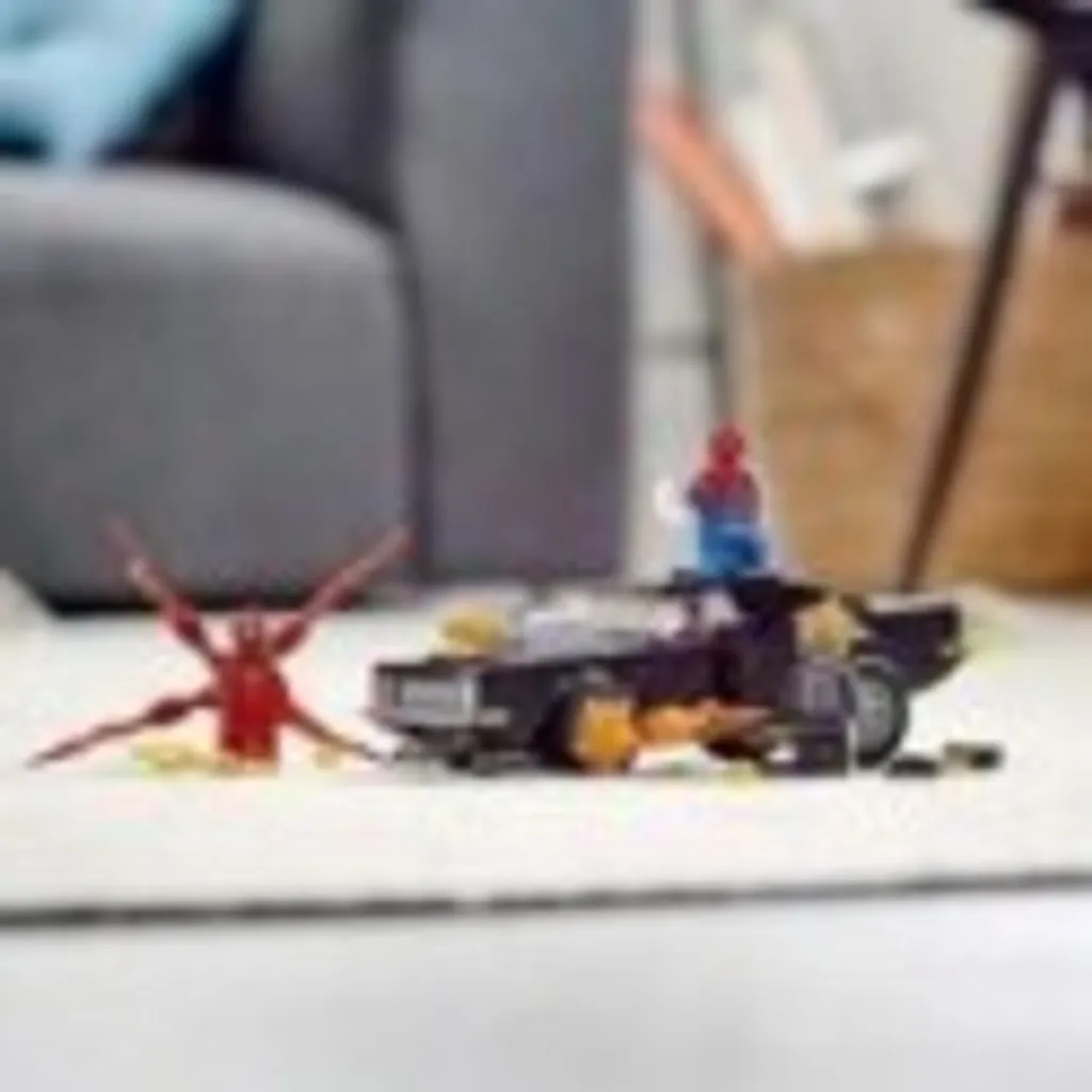Jouet de Construction Marvel Spider-Man 76173 avec Voiture de Course