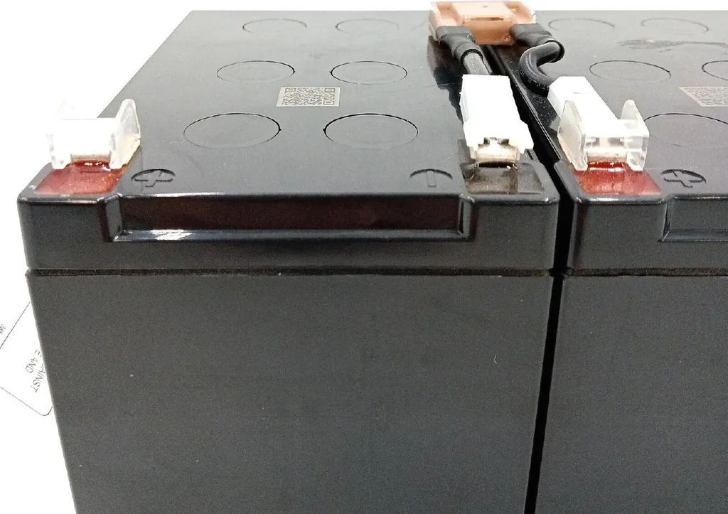 Bloc de batteries pour APC RBC6 cartouche onduleur SMC1500I étanche - 5