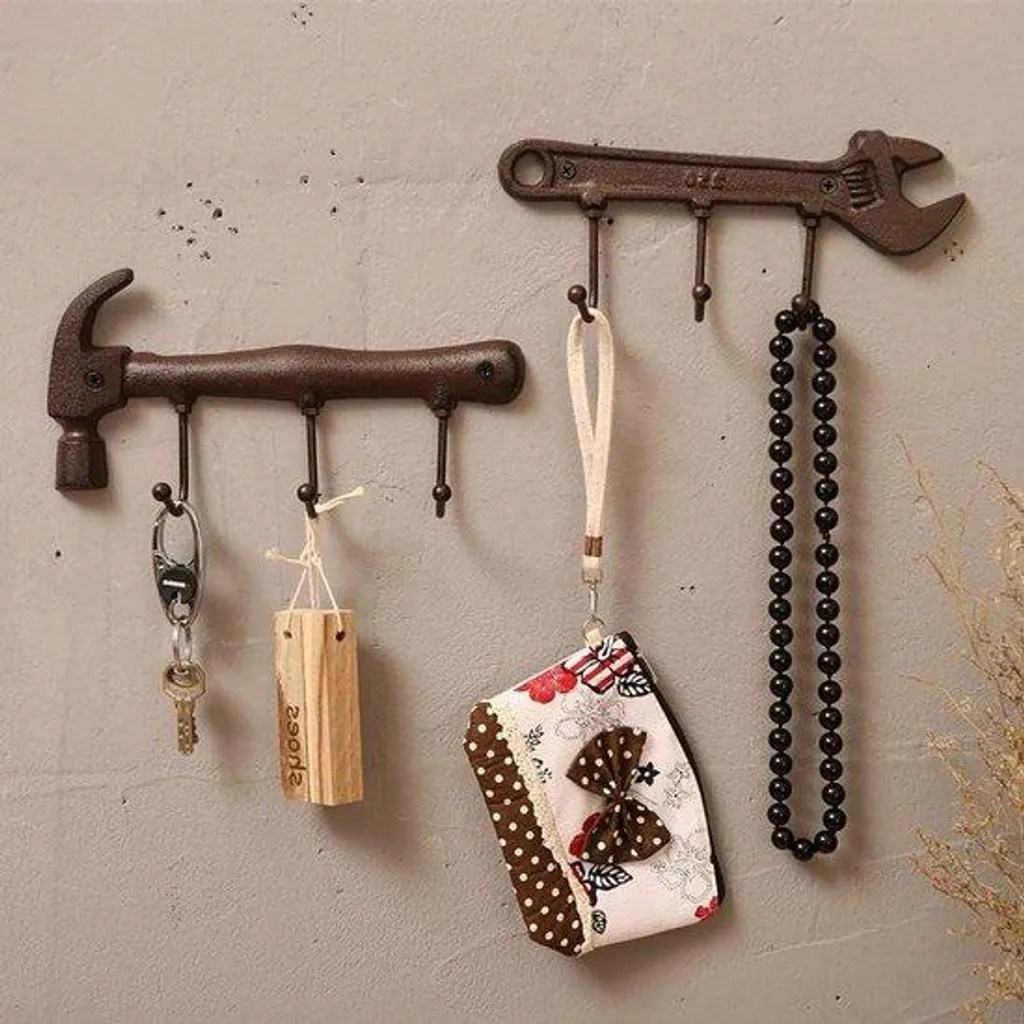Support pour lanternes et pots de fleurs IZ marron à 3 crochets