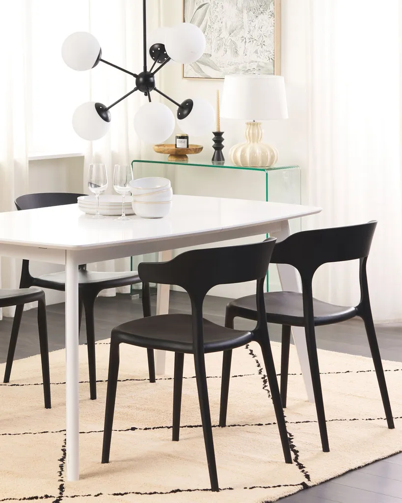 Lot de 4 chaises de jardin BELIANI blanches en polypropylène moderne