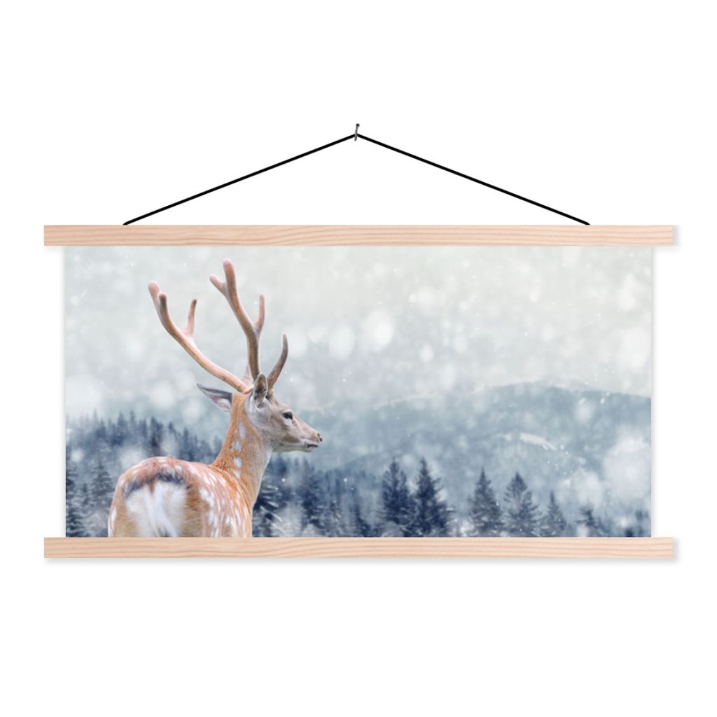 MuchoWow Textilposter Winter - Hirsche - Tiere 120x60 cm mit holzfarbenen Rahmen - Klemmleiste