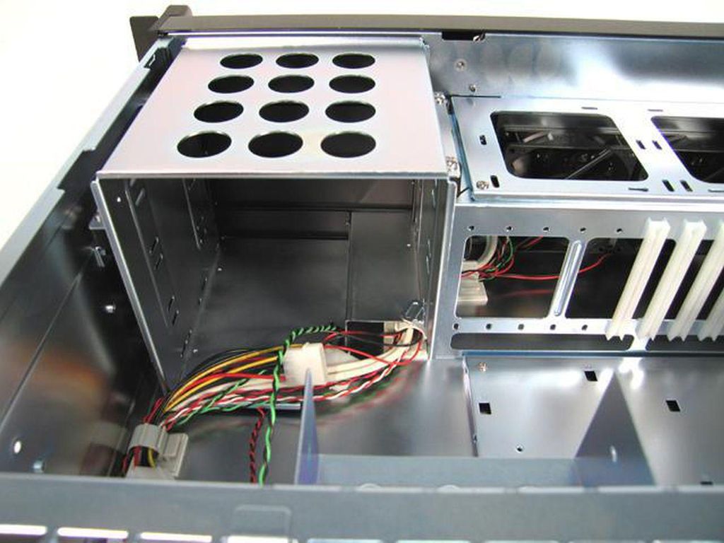 Chieftec UNC-410S-B - Rack - einbaufähig - 4U - ATX - ohne Netzteil - Schwarz - USB