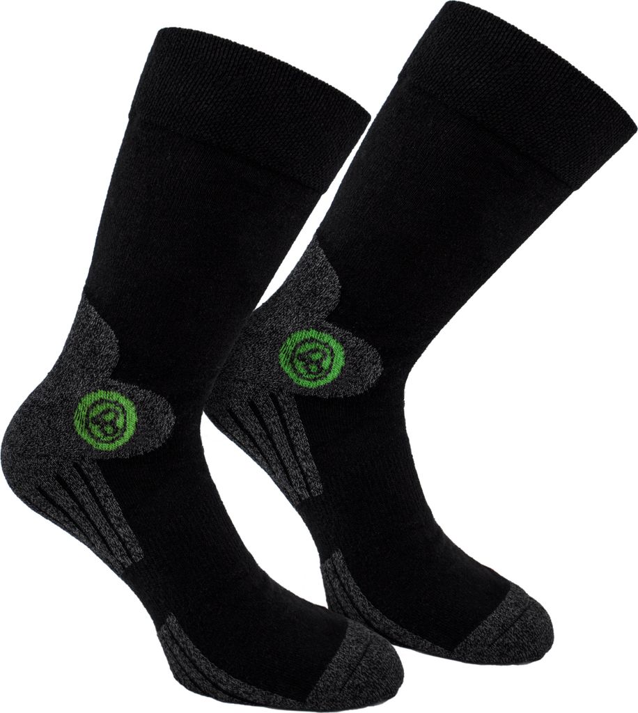 BRUBAKER 4 Paar Funktionssocken Trek-Power mit Dynamic Fit Technologie Schwarz Grau mit Logo Grün Größe 39-42