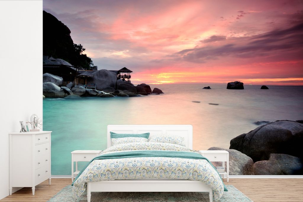 MuchoWow Fototapete für Wohnzimmer oder Schlafzimmer Wandtapete Vinyl Motivtapete Sonnenuntergang hinter den Felsen von Ko Tao in Thailand - 390...