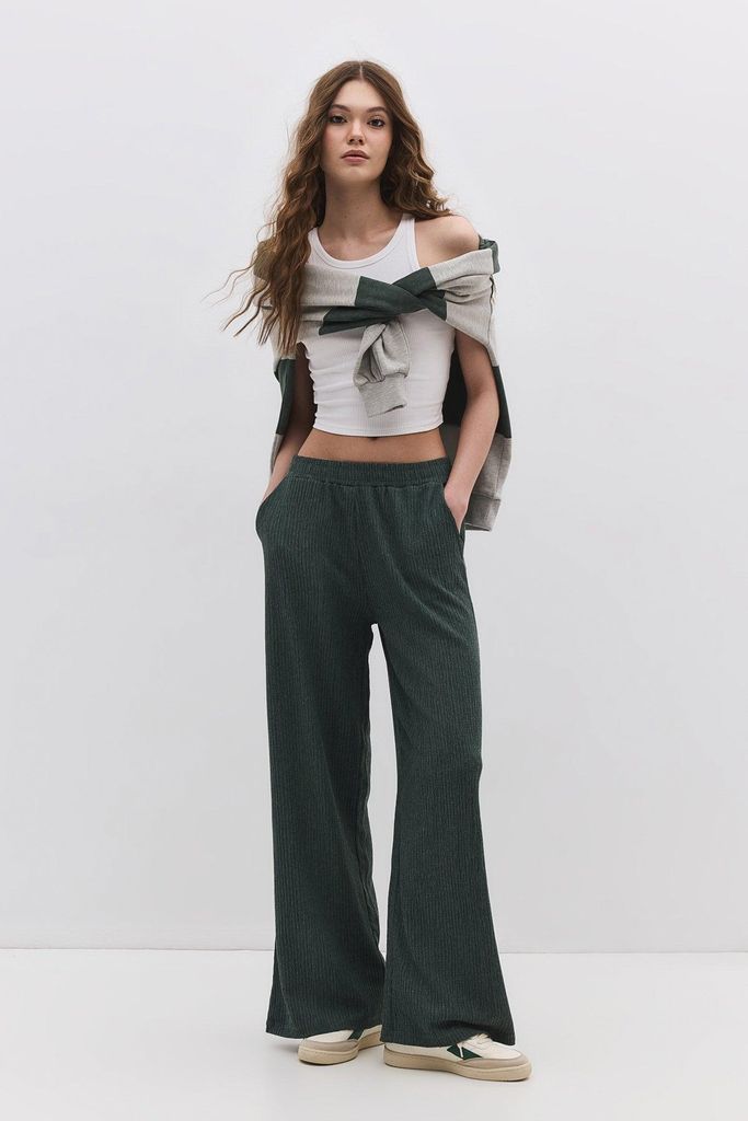 Bequeme Hose mit Struktur, Green, XS