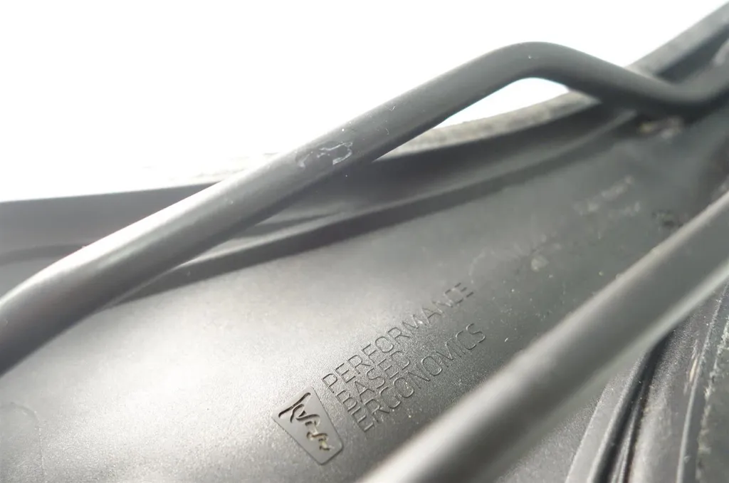 Selle ergonomique SQlab 6OX Infinergy avec système active 2.1 - 5