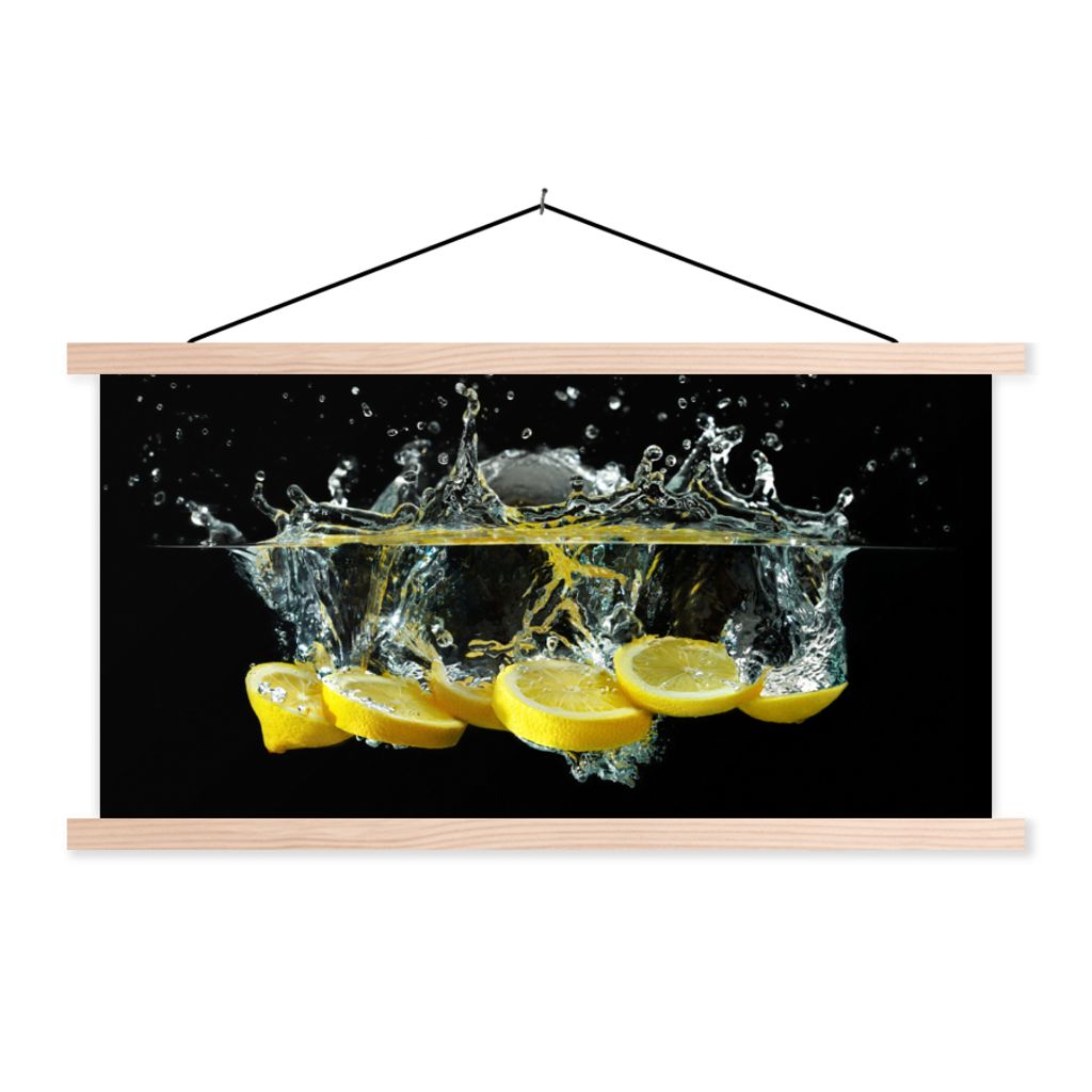 MuchoWow Textilposter Zitrone - Frucht - Gelb - Stilleben - Wasser 120x60 cm mit holzfarbenen Rahmen - Klemmleiste