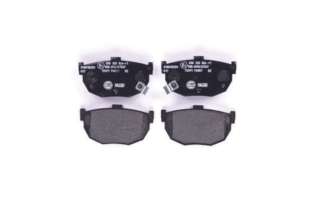 Bremsbelagsatz mit Verschleißwarnung 14 mm HELLA für u.a. HYUNDAI ELANTRA