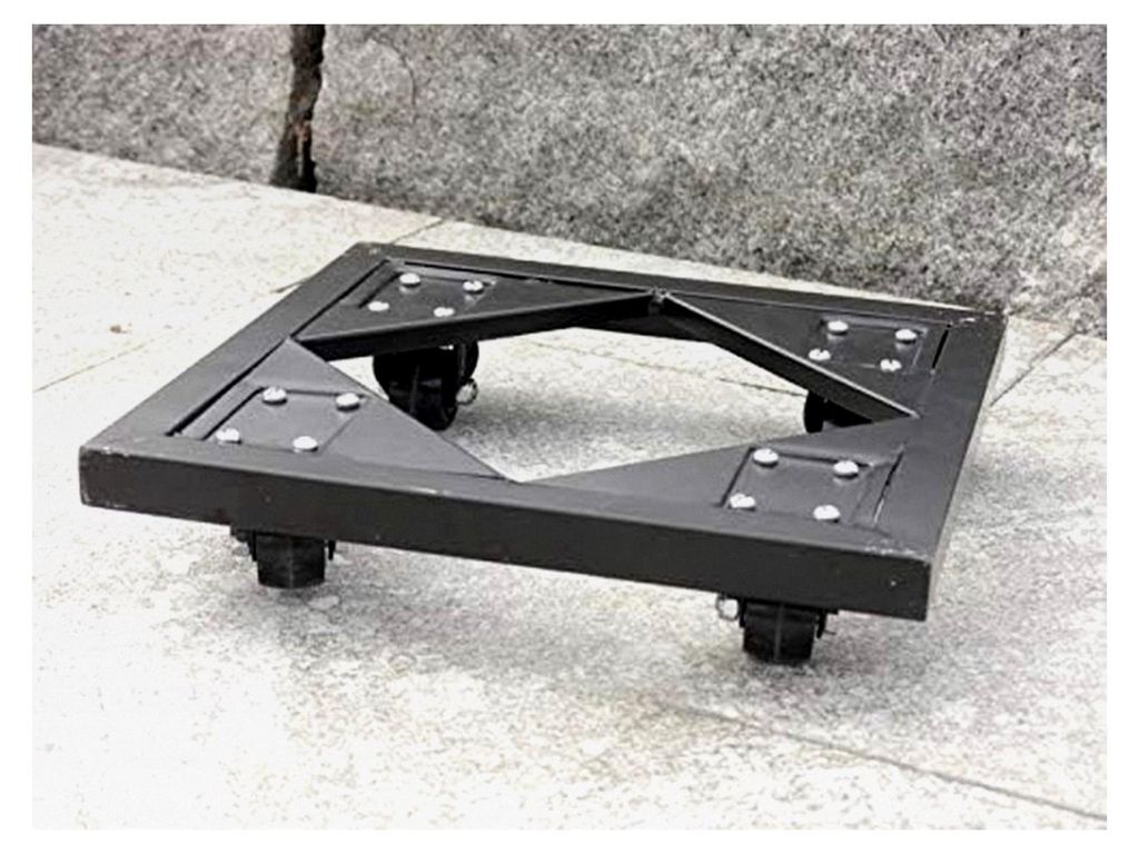 Robuster Pflanzenroller für Pflanzkübel - passend für Kübel von eastwest - aus massivem Metall, schwarz - Größe (LxBxH): 42x42x6 cm
