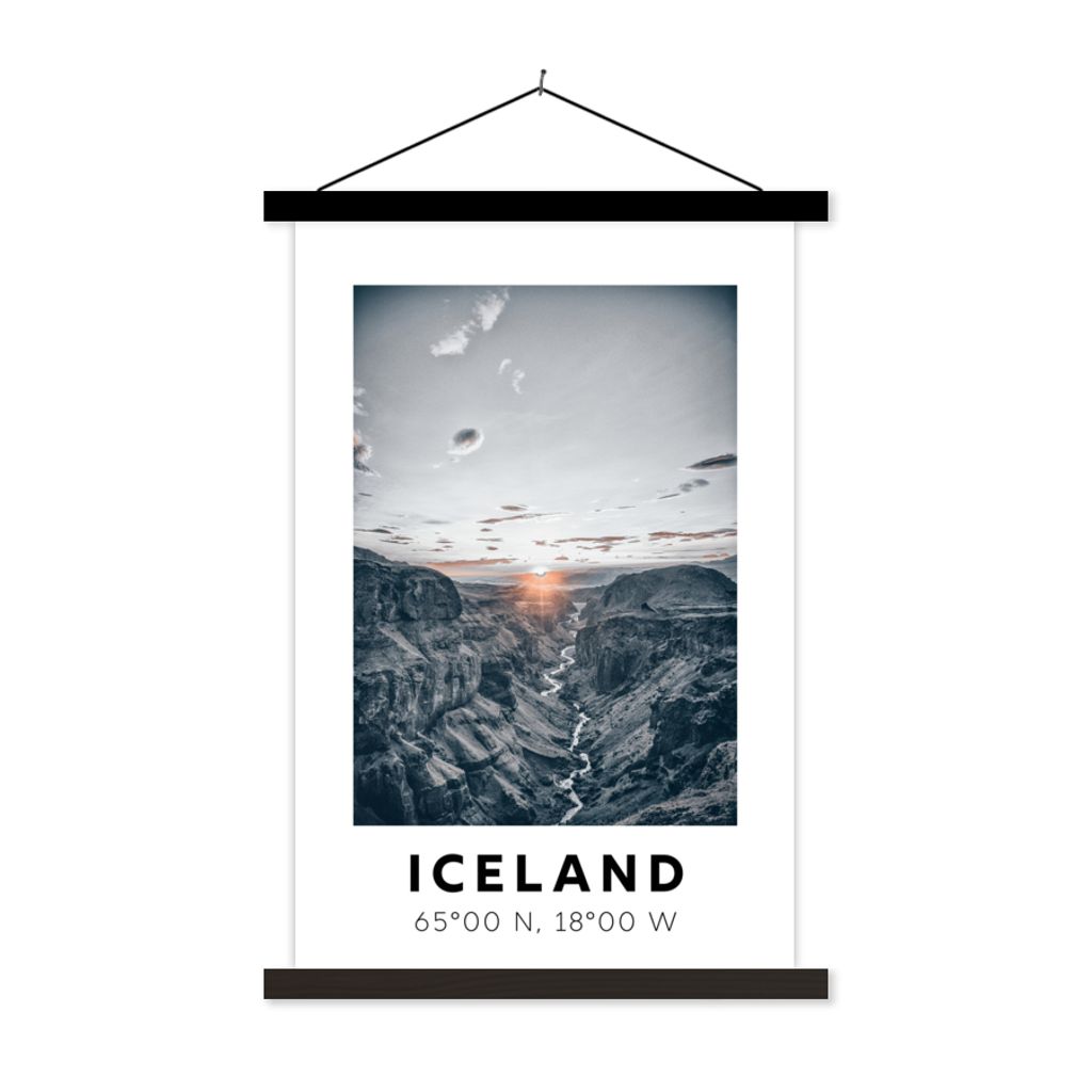 MuchoWow Textilposter Island - Berge - Sonnenuntergang 120x180 cm mit schwarzem Rahmen - Fotos