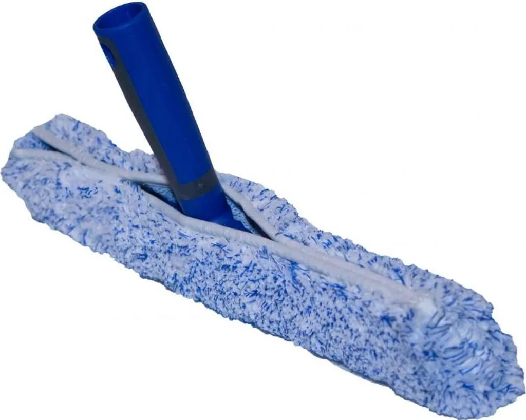 Nettoyez sans rayer avec la brosse D&L Soft Touch et sa housse microfibre