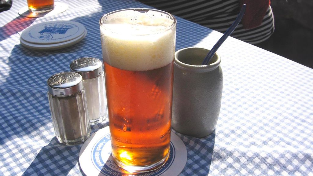 Jochen Schweizer Biertour Düsseldorf; Erlebnis verschenken oder selbst erleben; Gutschein gültig für 1 Person