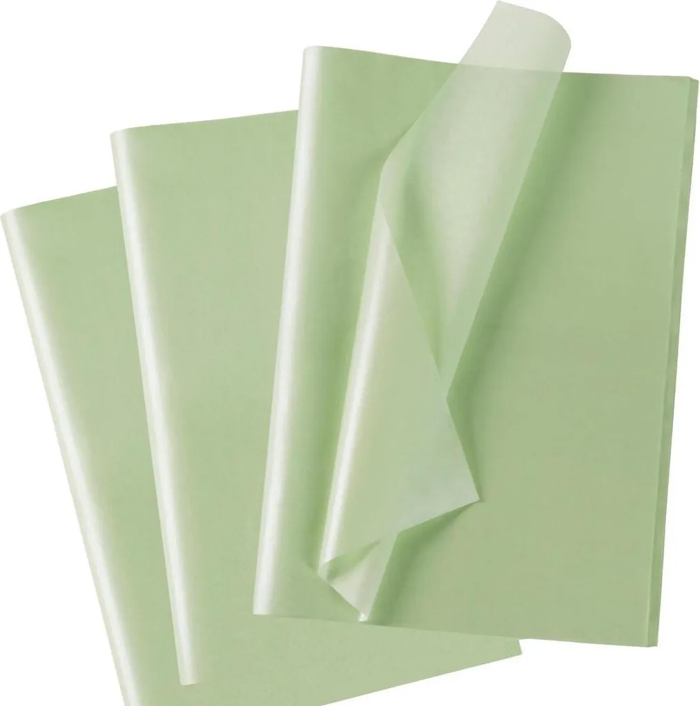 Papier de soie vert clair pour sacs cadeaux et emballages de luxe 50x35cm