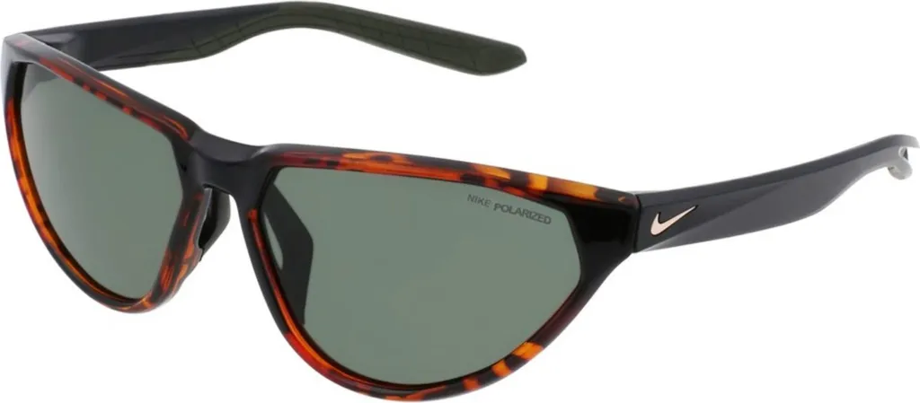 Nike Maverick Fierce : Lunettes de soleil légères à monture mate