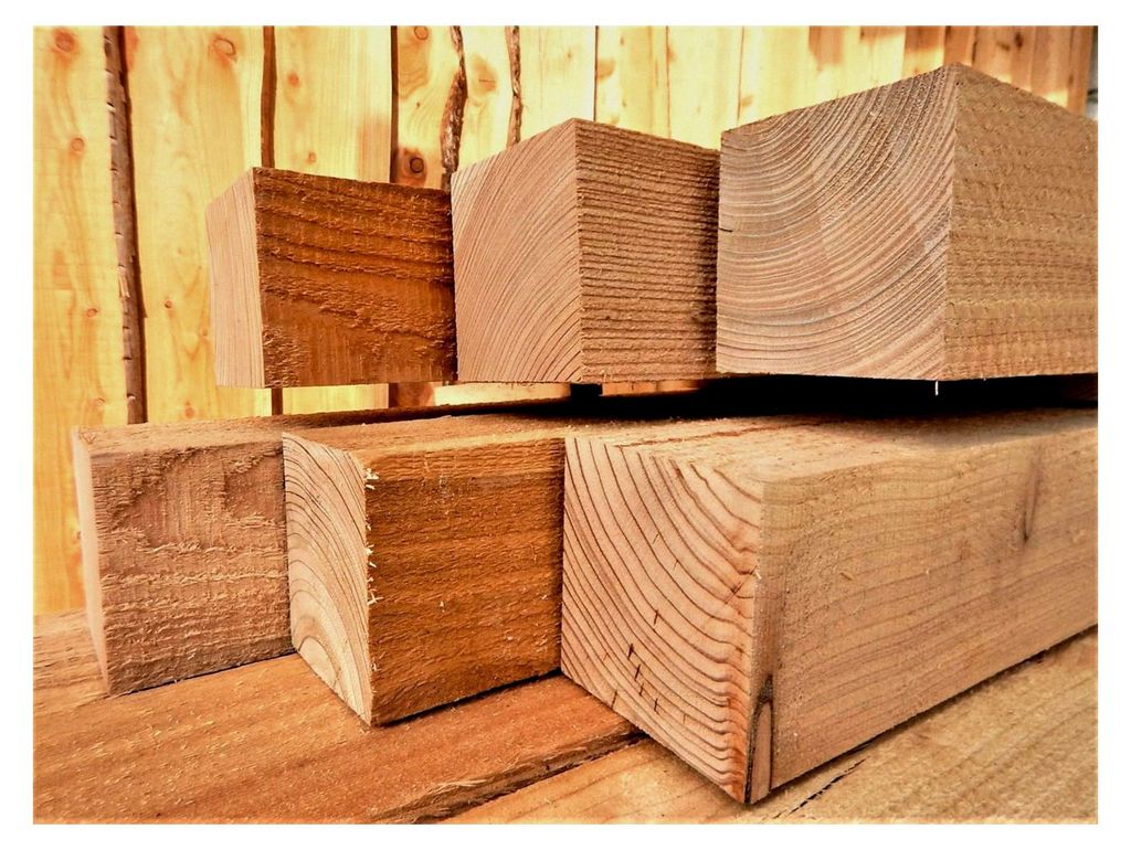 Lärchenkantholz 70 x 70 mm, 120 cm lang - Pfosten, Zaunpfosten, Holzpfosten, Holzbalken, Zaunpfahl (1 Stück)