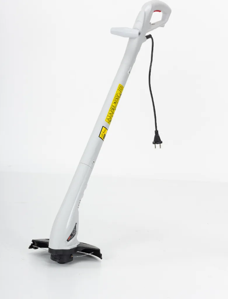 Taille-bordures NAC Reaper 250W TE25-DW avec tête de coupe haute précision