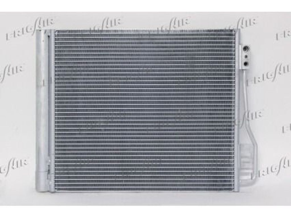 FRIGAIR 0806.2095 Kondensator Klimaanlage Klimakondensator für SMART FORTWO Coupe (451)