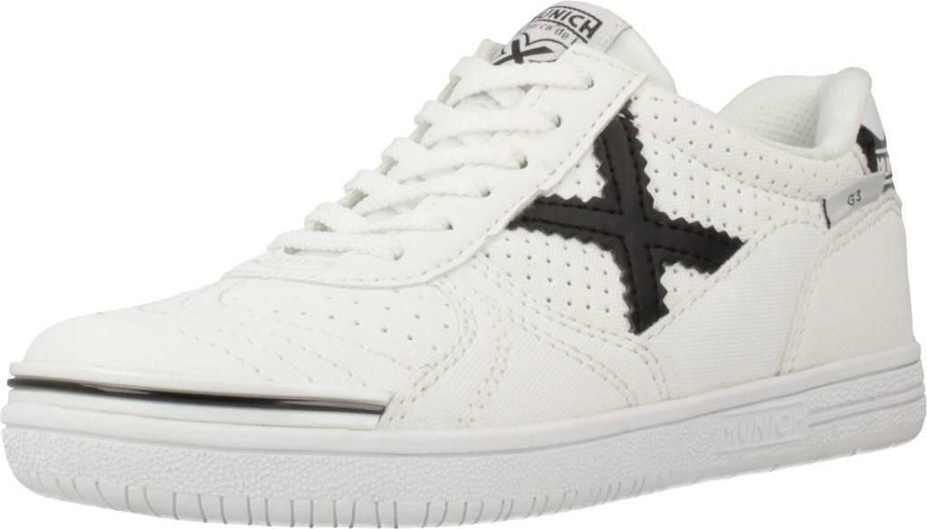 Munich Sneakers 1511007 in White color size 37