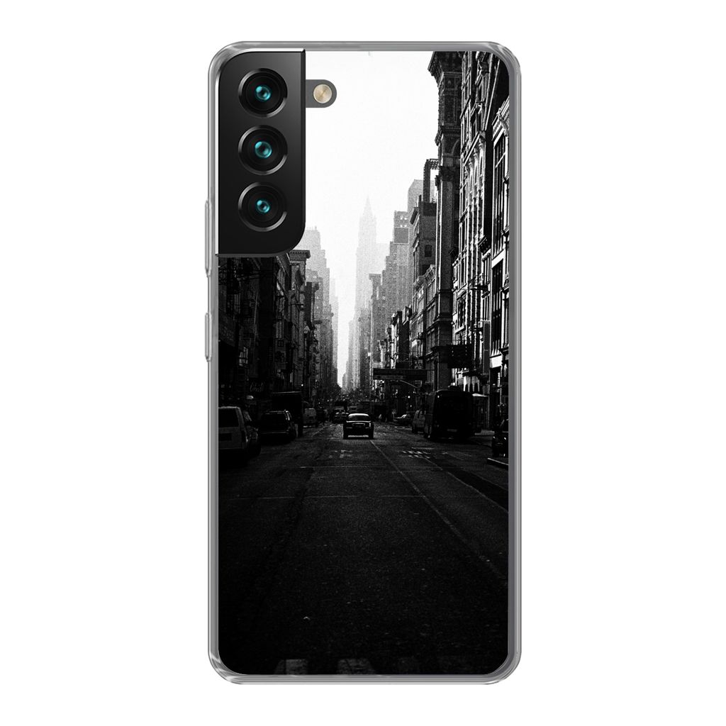 MuchoWow Handyhülle Schutzhülle Hülle für Samsung Galaxy S22 Autofahrt durch eine ruhige Straße in New York in schwarz-weiß Silikon Softcas...