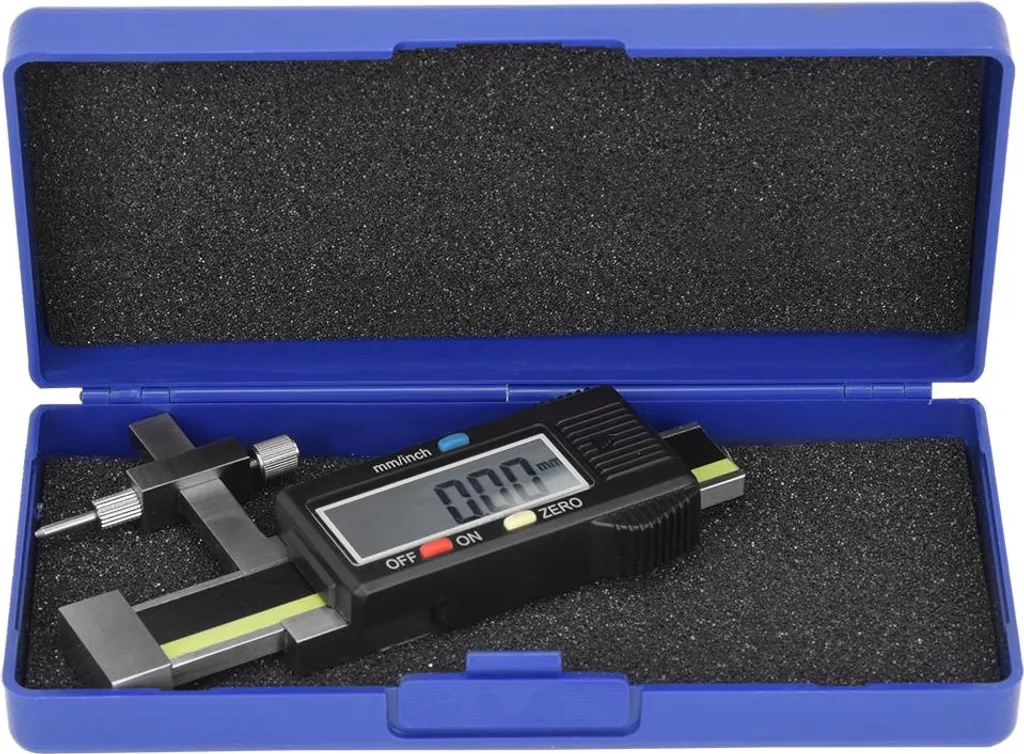 Palmer d'épaisseur digital C1-10P avec règle en inox 0,01mm de précision