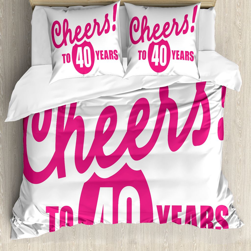ABAKUHAUS 40. Geburtstag Bettbezug, Cheery Gruß, Milbensicher Allergiker geeignet mit Kissenbezügen, 200 cm x 200 cm - 80 x 80 cm, Pink Weiß