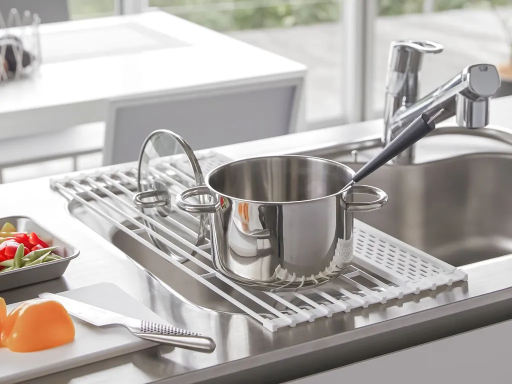 Petit Égouttoir à Vaisselle pour Studios et Kitchenettes - Blanc 42cm - 8