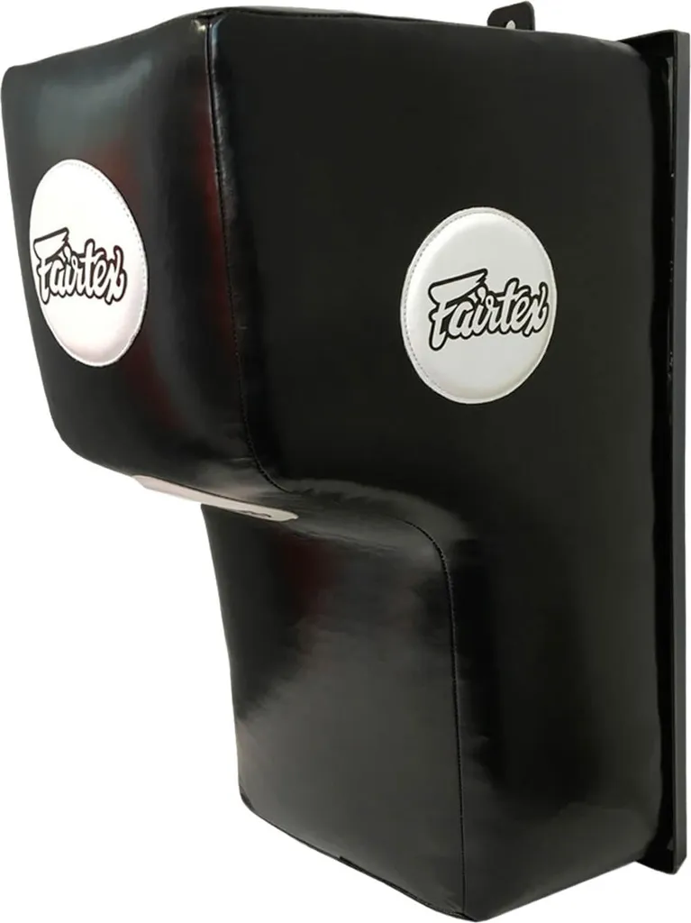 Panneau mural Fairtex UC1 Noir avec capuchon pour boxe et uppercuts