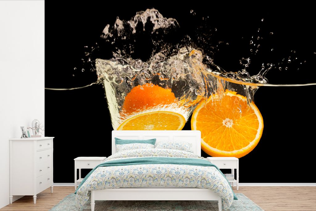 MuchoWow Fototapete für Wohnzimmer oder Schlafzimmer Wandtapete Vinyl Motivtapete Orange - Stillleben - Wasser - Schwarz - Obst - 390x260 cm - P...