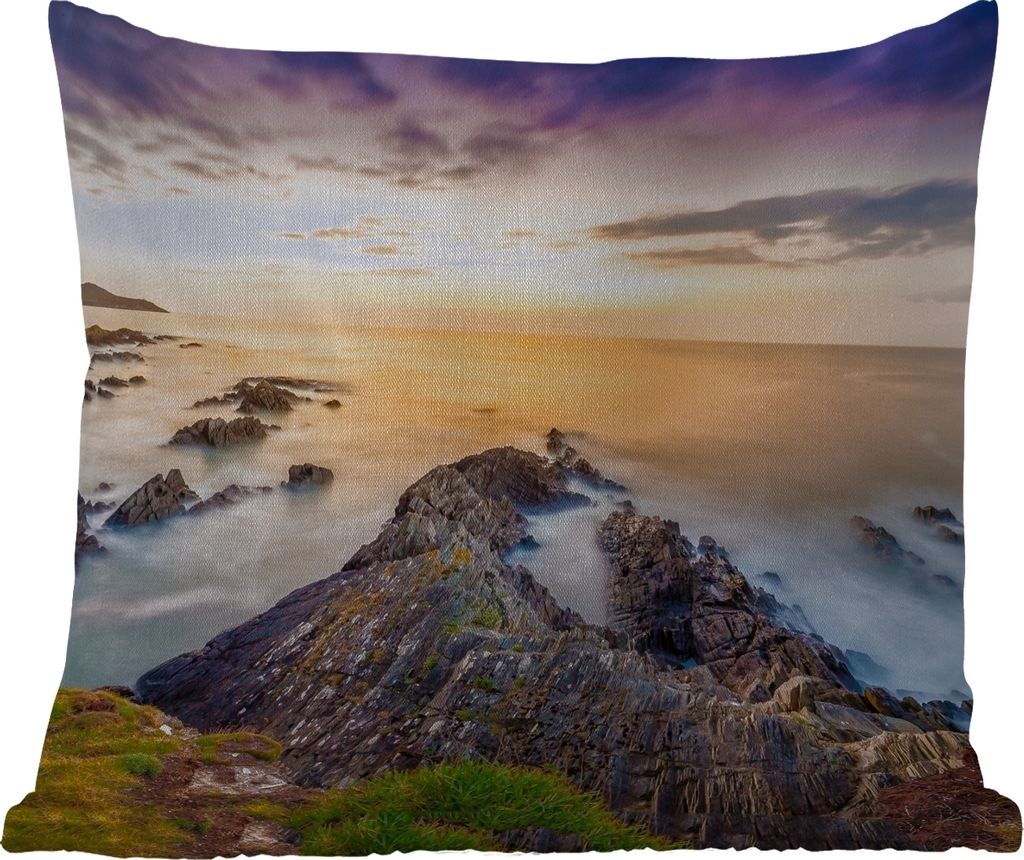 MuchoWow Outdoor Kissen - Sonnenuntergang - Horizont - Wasser - Landschaft - Blau - 45x45 cm - Wetterfest - Lounge Kissen - Fotokissen - Dekorati...