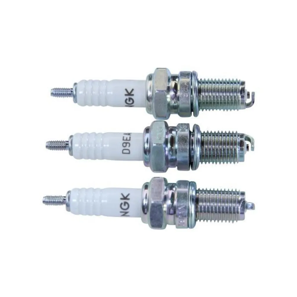 Set 3 Candele NGK D9EA 2420 - Accensione Perfetta per Moto d'Epoca