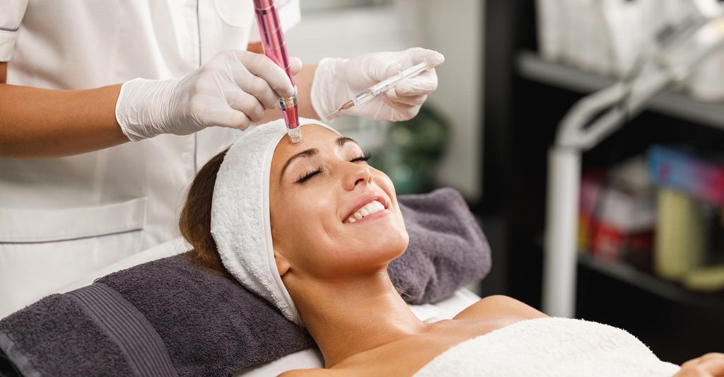 mydays Microneedling Düsseldorf (60 Min.); Erlebnis verschenken oder selbst erleben; Gutschein für 1 Person(en)