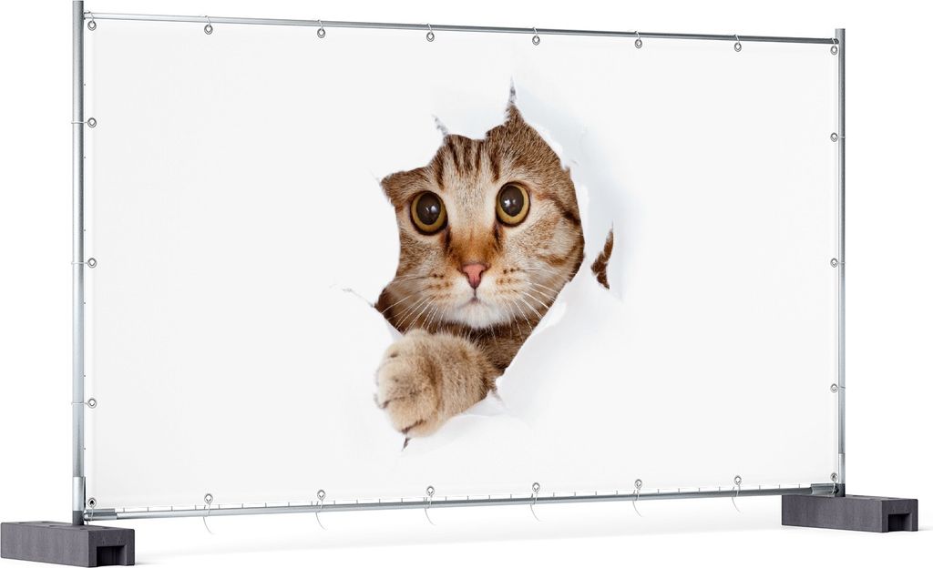 Wallario XXL Outdoor-Poster für Garten oder Balkon, Motiv Katze mit Blick nach vorn, in ca. 340 x 173 cm