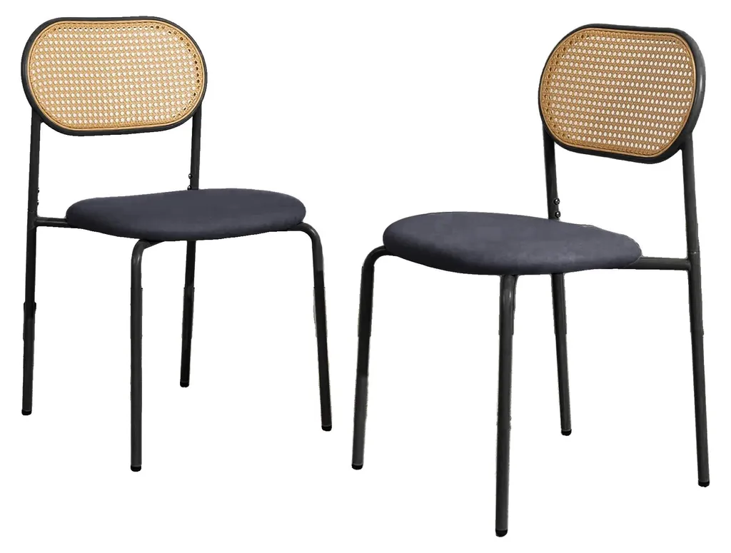 Chaise de salle à manger Nior design moderne noire et confortable