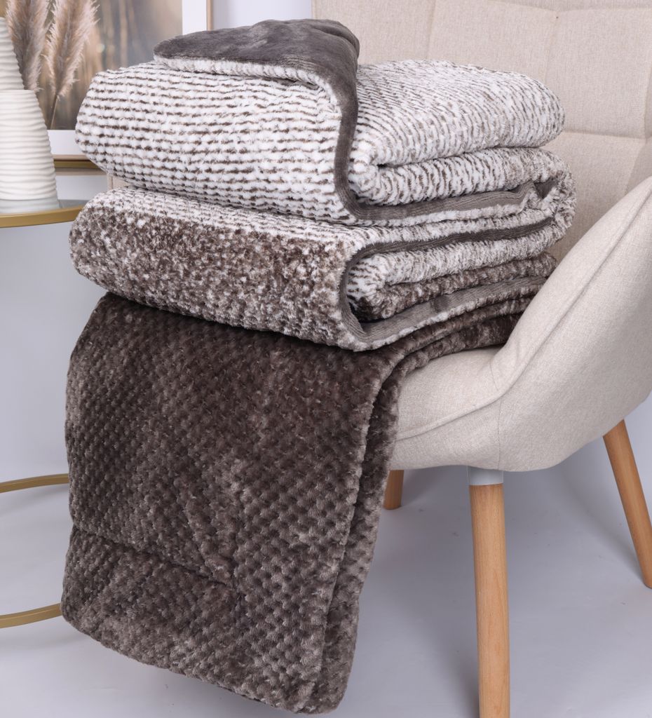 Betz Luxus Kuscheldecke MAILAND 150x200 cm Wohndecke XXL  Produktbild 