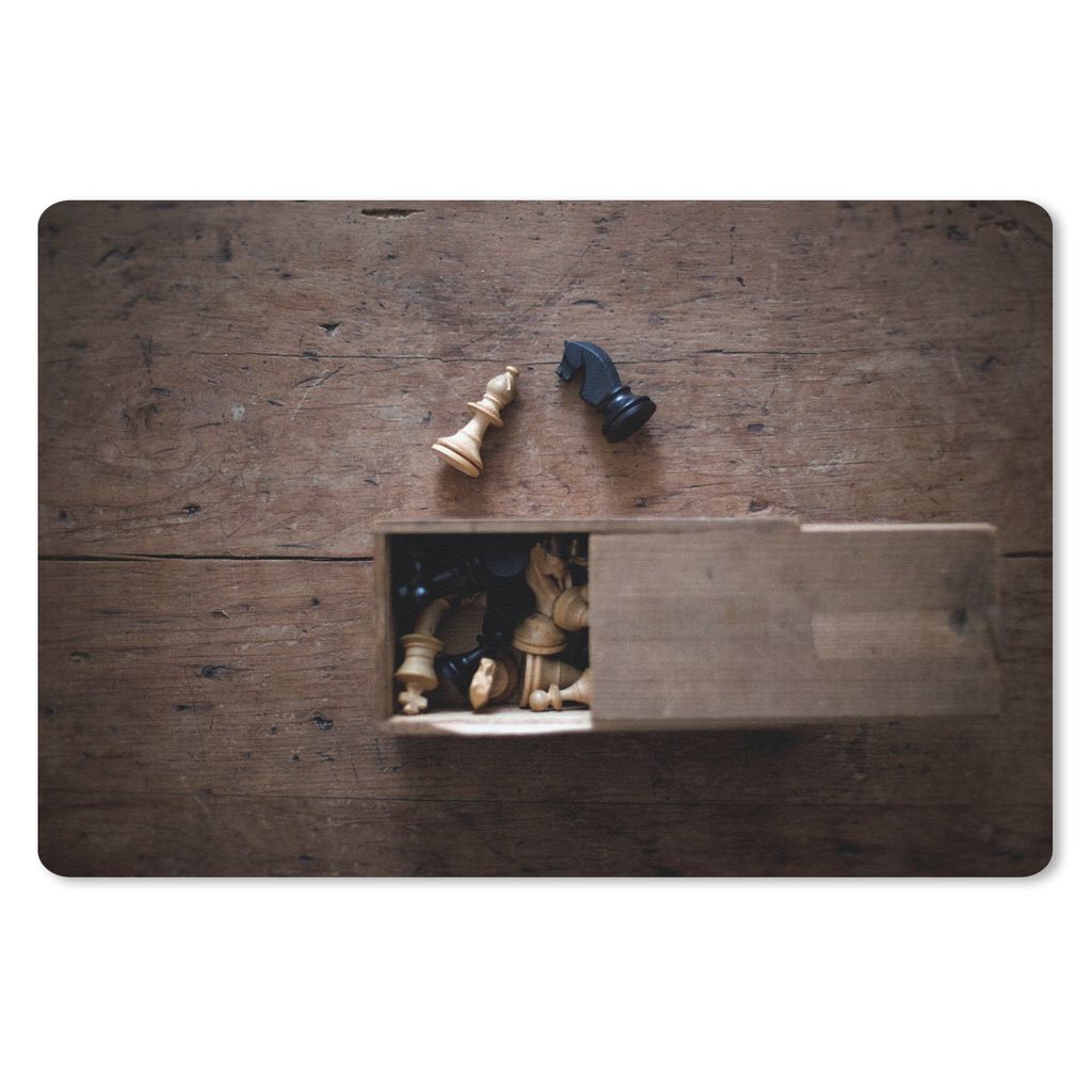 MuchoWow Mauspad Mousepad Ein Schachspiel auf einem Eichentisch 27x18 cm - Mousepads - Maus Mat - Pad - Mausunterlage - Büroartikel - Desk Matten