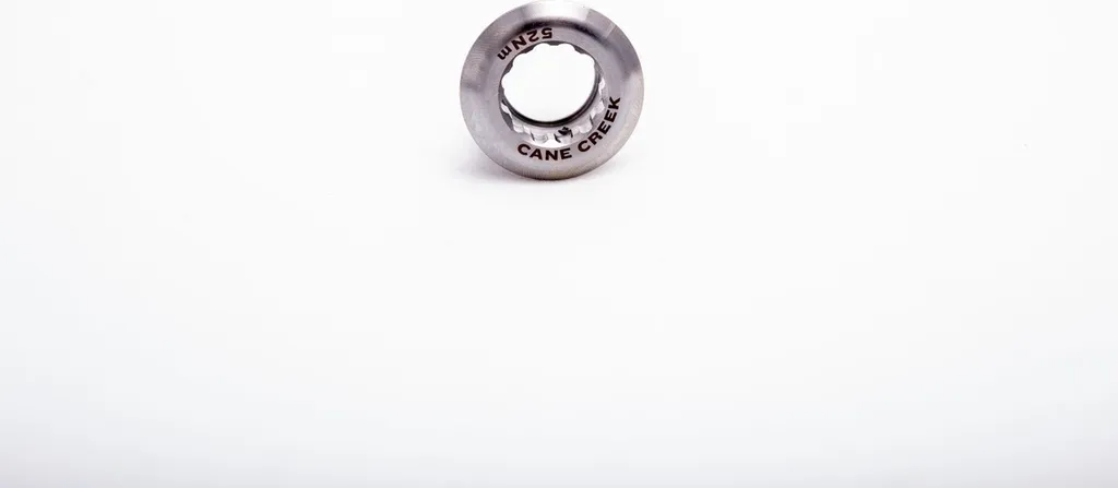 Remplacer une vis de manivelle eeWings : kit inox avec clé Allen 14mm