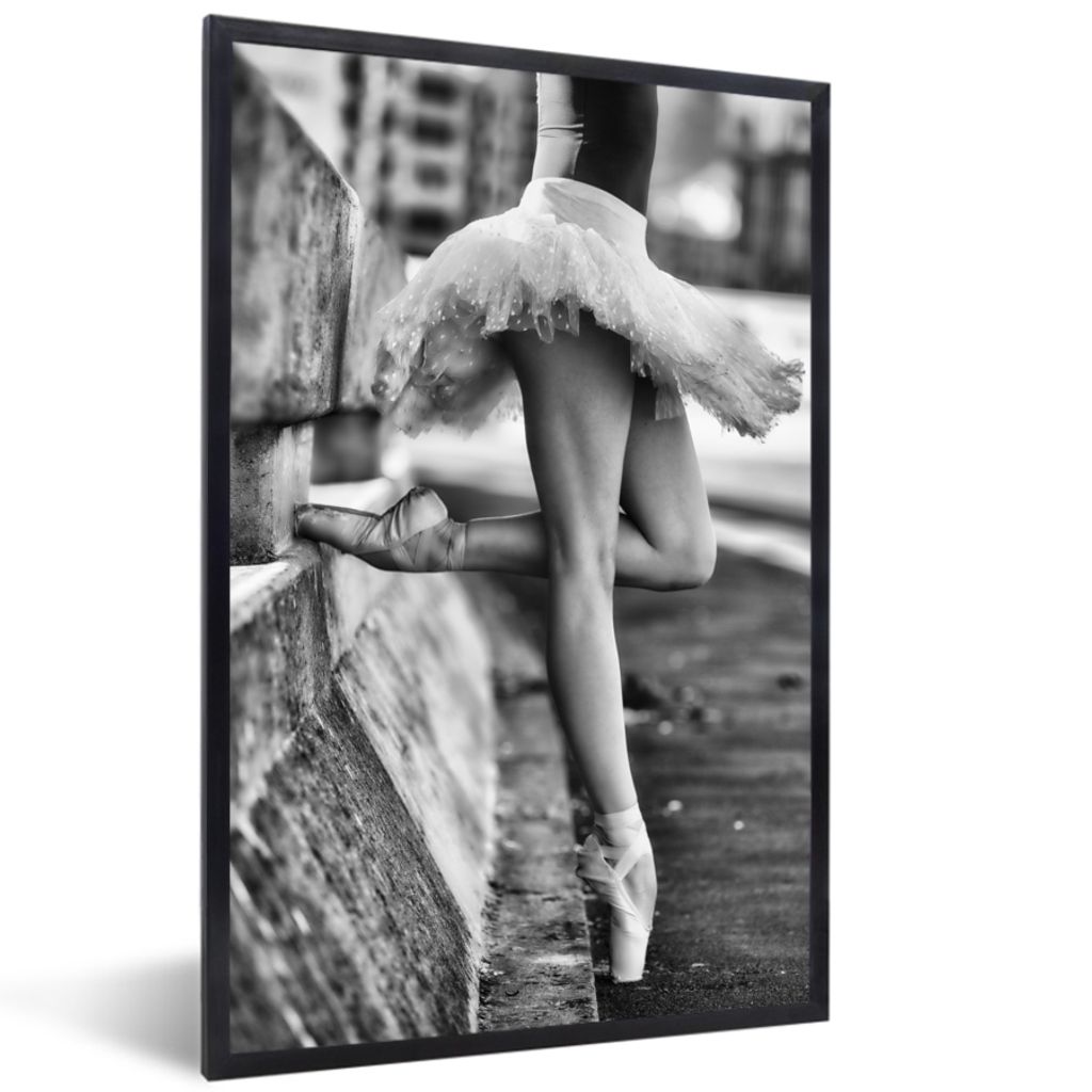 MuchoWow Gerahmtes Poster Ballett - Tanz - Ballerina - Schwarz und weiß 20x30 cm - Poster mit Schwarzem Bilderrahmen Wandposter Rahmen Foto Bild...
